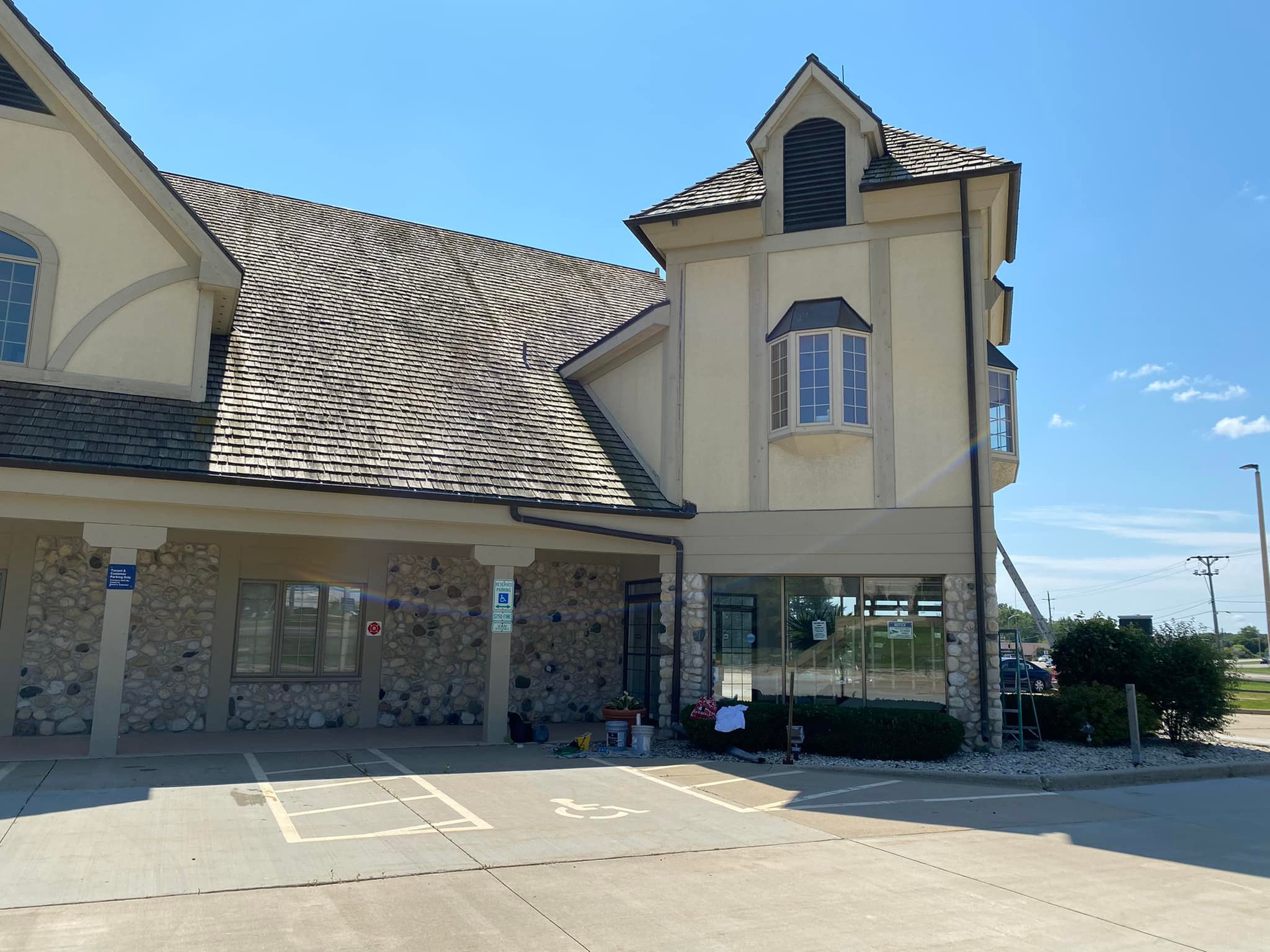 commercial stucco outdoor job for a bank using Luxe from Sherwin Williams