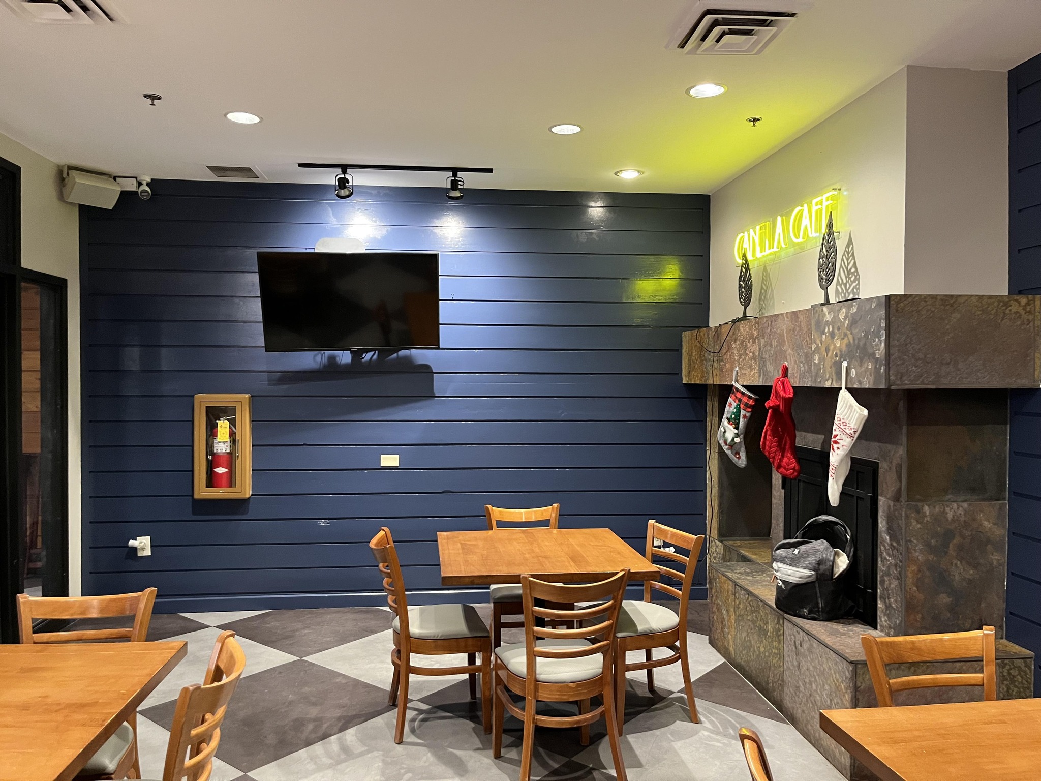 Canela Cafe restaurant in Milwaukee painted wall